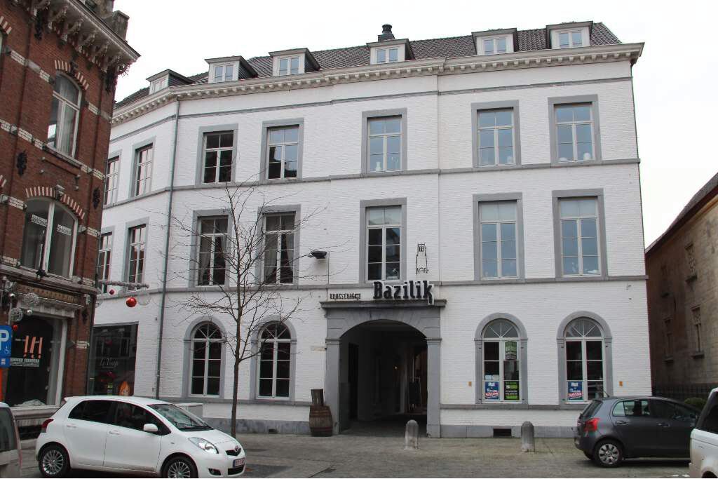 Verhuurd commerciële winkel - Tongeren