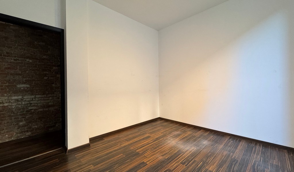 Kantoorruimte te huur op zichtlocatie langs N155 te Berchem