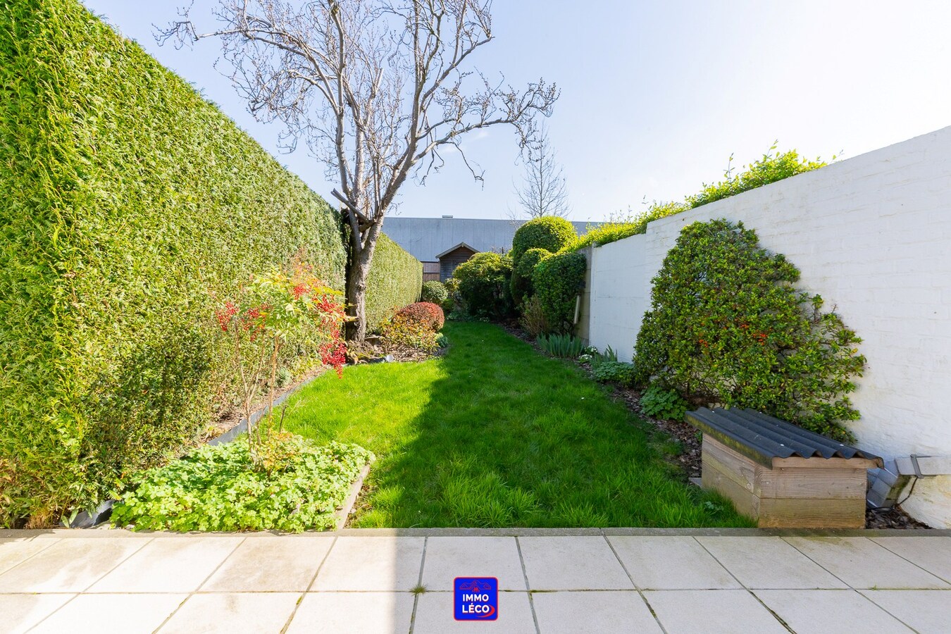Maison "Bel-Etage" avec double garage, jardin, en plein centre-ville ! 