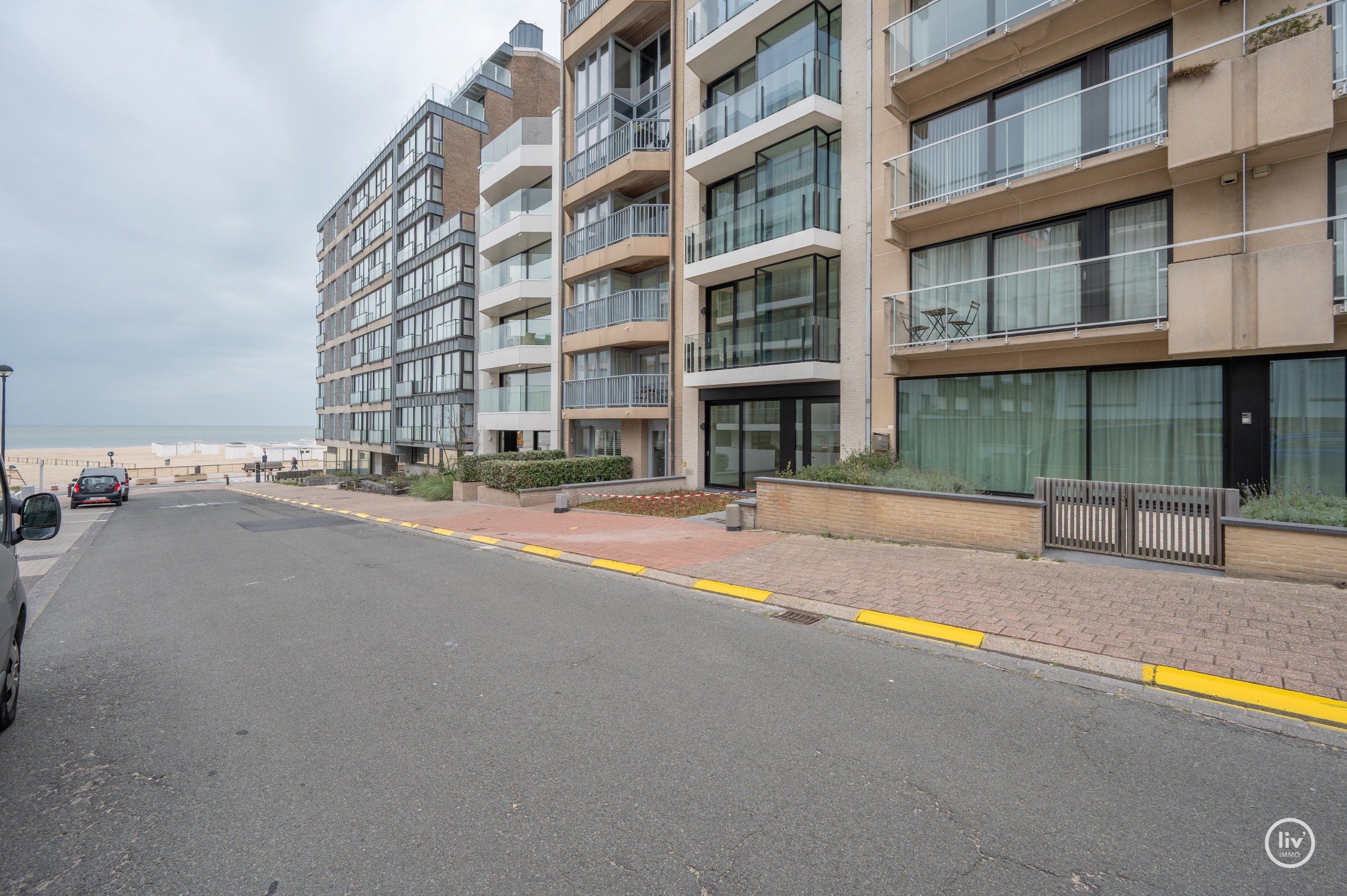 Duplex neuf au rez-de-chaussée et au premier étage situé à Lentelaan à Duinbergen avec des terrasses orientées plein sud. 