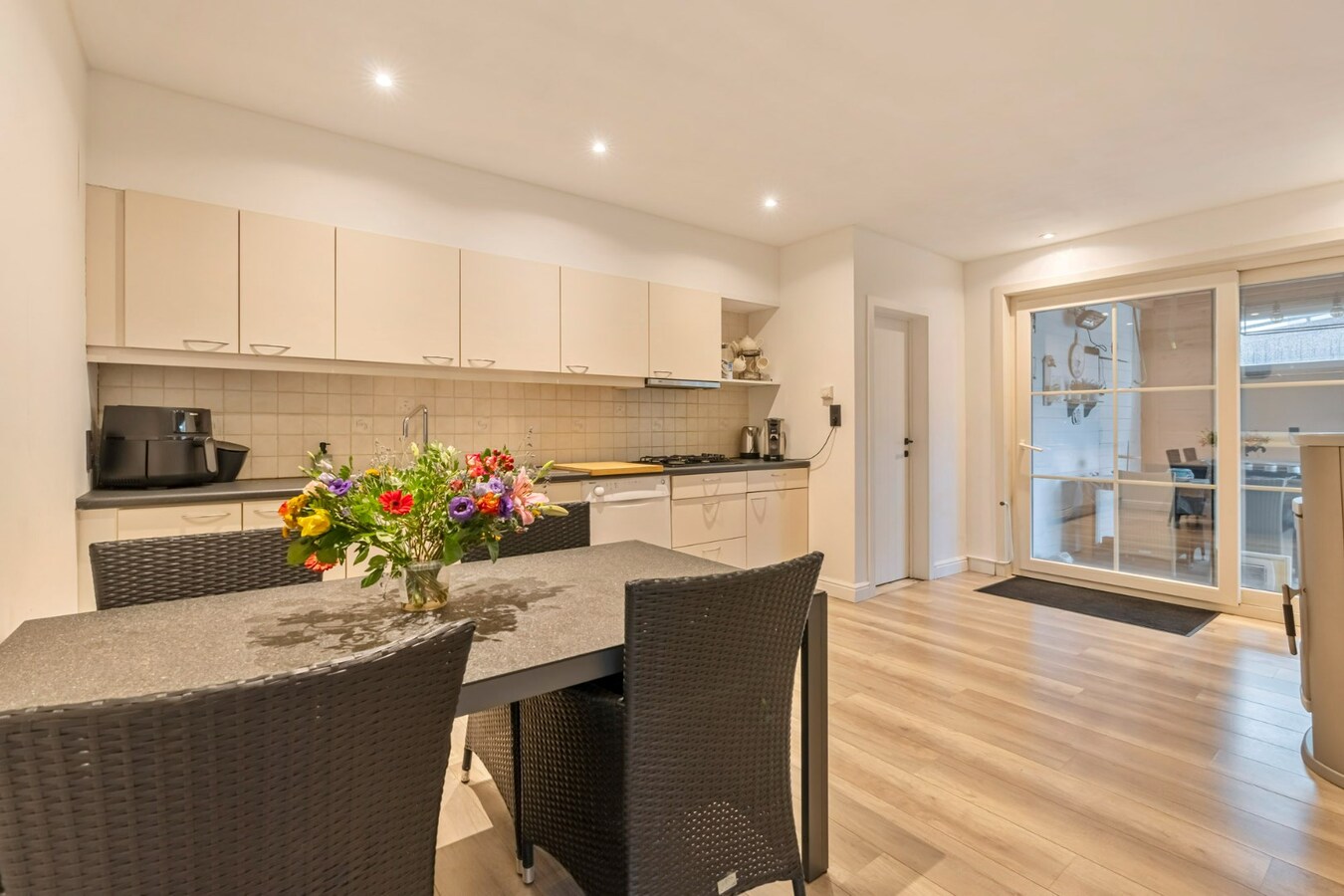 Ruime instapklare woning. 