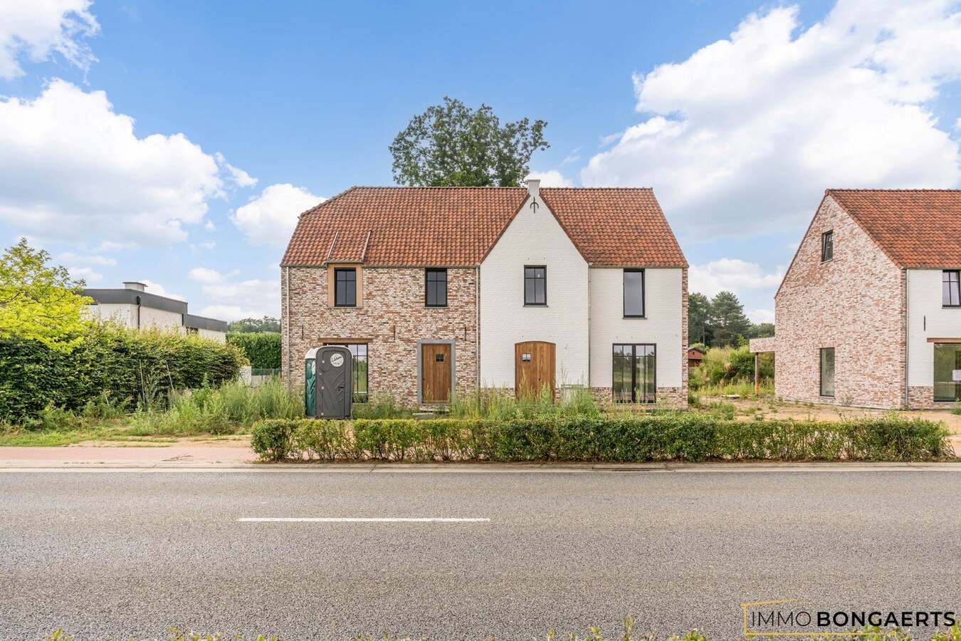 Nieuwbouwwoning met vier slaapkamers in Opglabbeek (NOG 1 BESCHIKBAAR) 