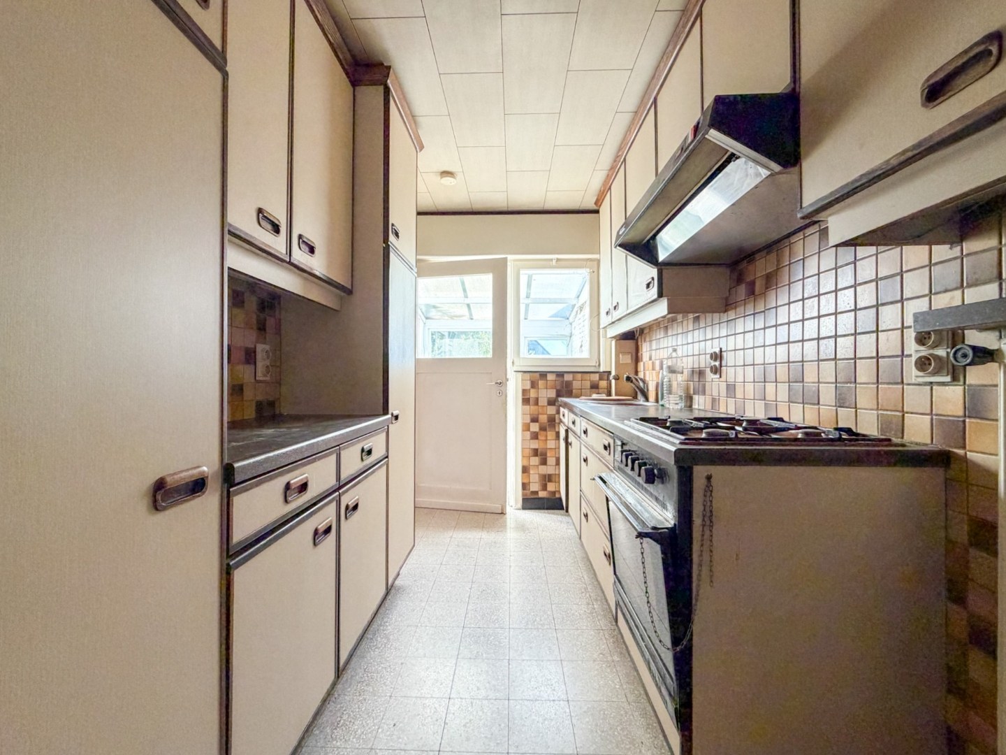 Vrijstaande woning op mooi hoekperceel (950 m²), Aartrijke. 