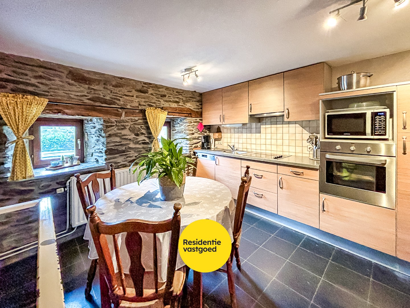 Drie gerenoveerde vakantiewoningen in de Ardennen! 