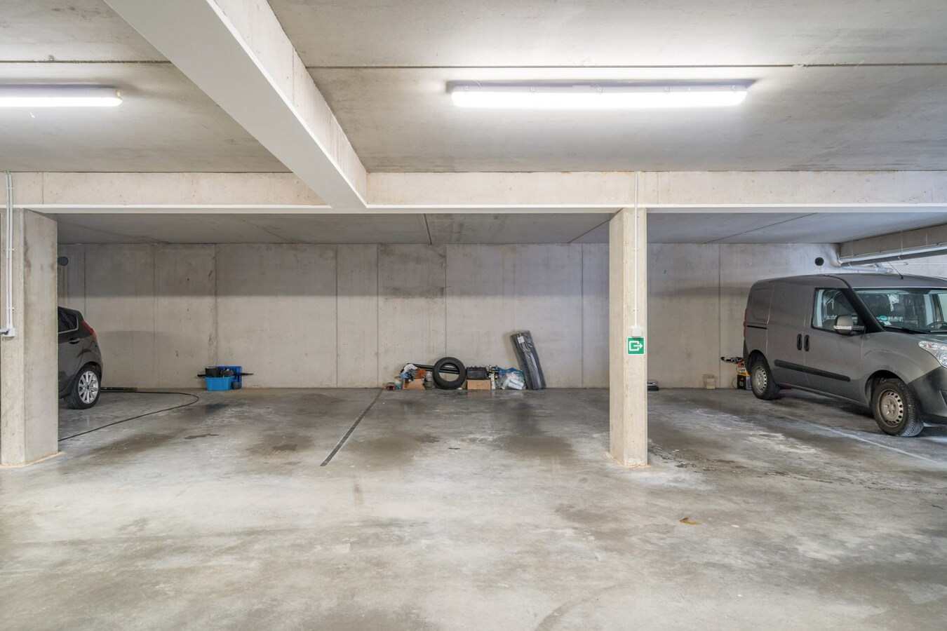 Modern 2 slaapkamer appartement met ondergrondse parkeerplaats. 