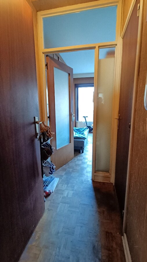 Ruim studio met terras in Elsene 