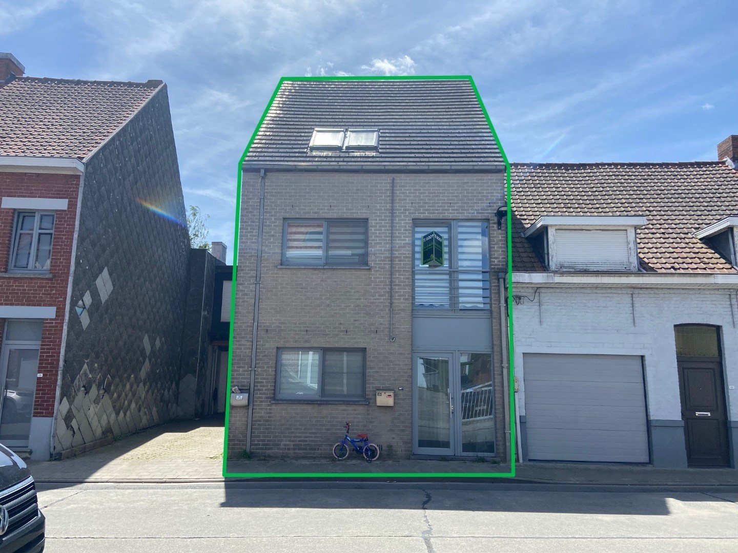 Moderne verhuurde loft-woning met dakterras in hartje Desselgem! 