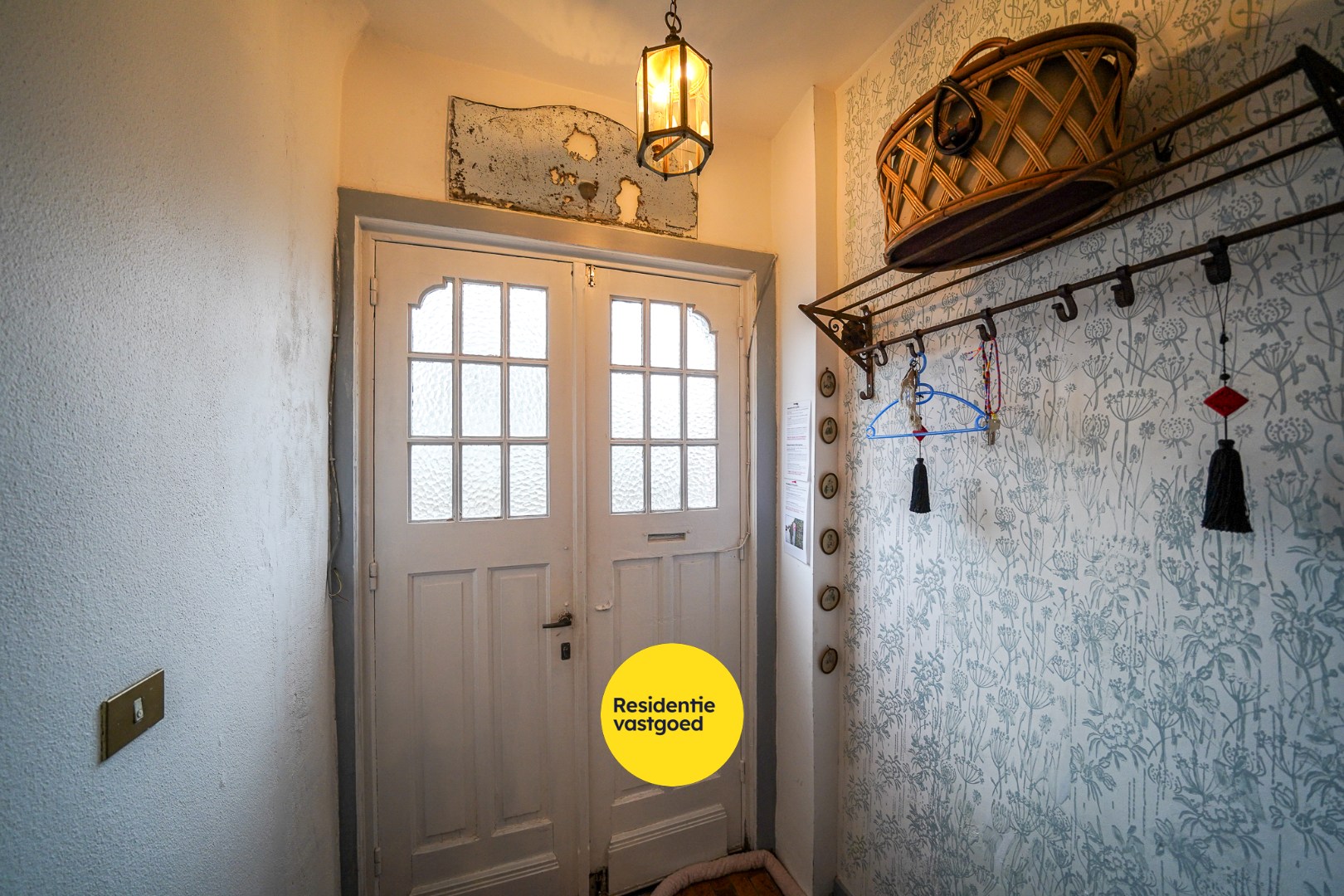 Unieke en karaktervolle hoekwoning te Raversijde 