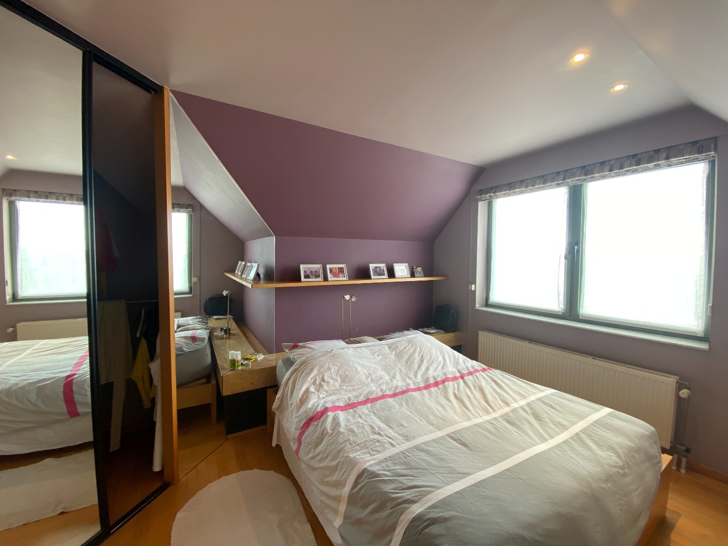 Multifunctioneel handelspand met luxueuze woonst op centrumligging in Sint-Eloois-Vijve! 