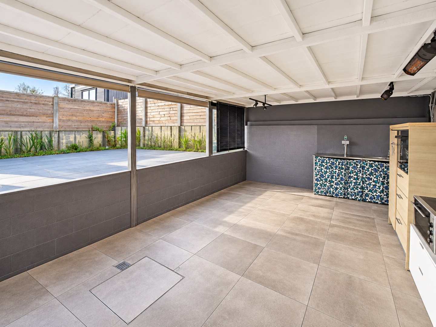 Instapklare open bebouwing gelegen op 330m² te Oostduinkerke. 