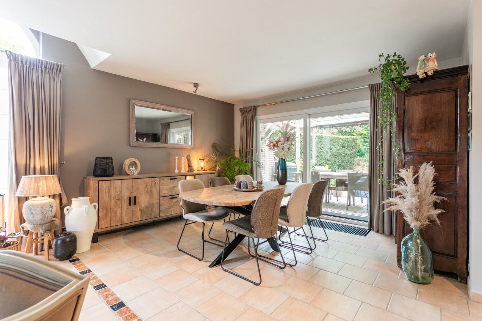 Instapklare woning met 5 slaapkamers op een toplocatie te Alsemberg 