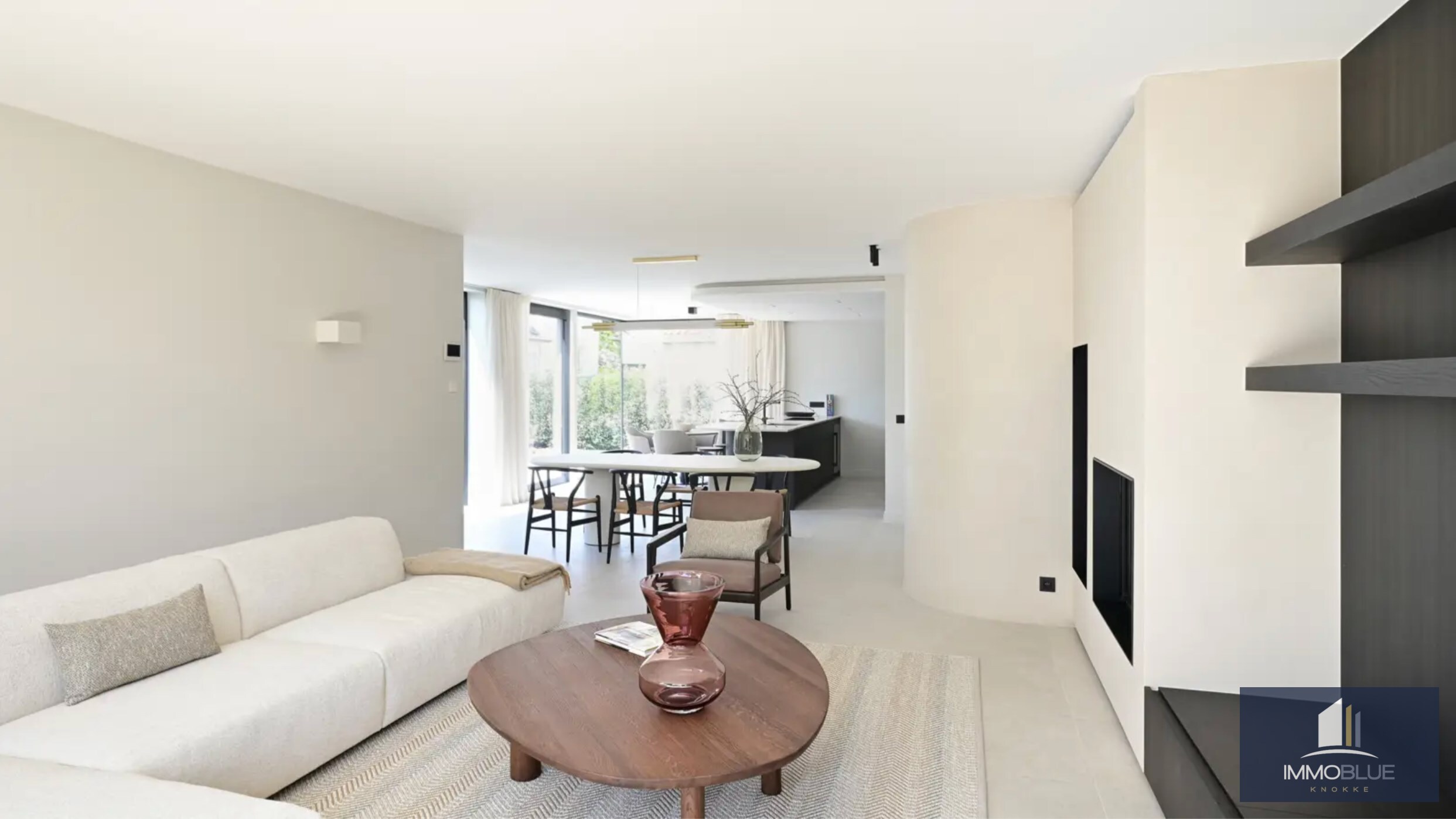 Nouvelle construction villa jumelée proche du centre de Knokke et à distance de marche de la plage. 