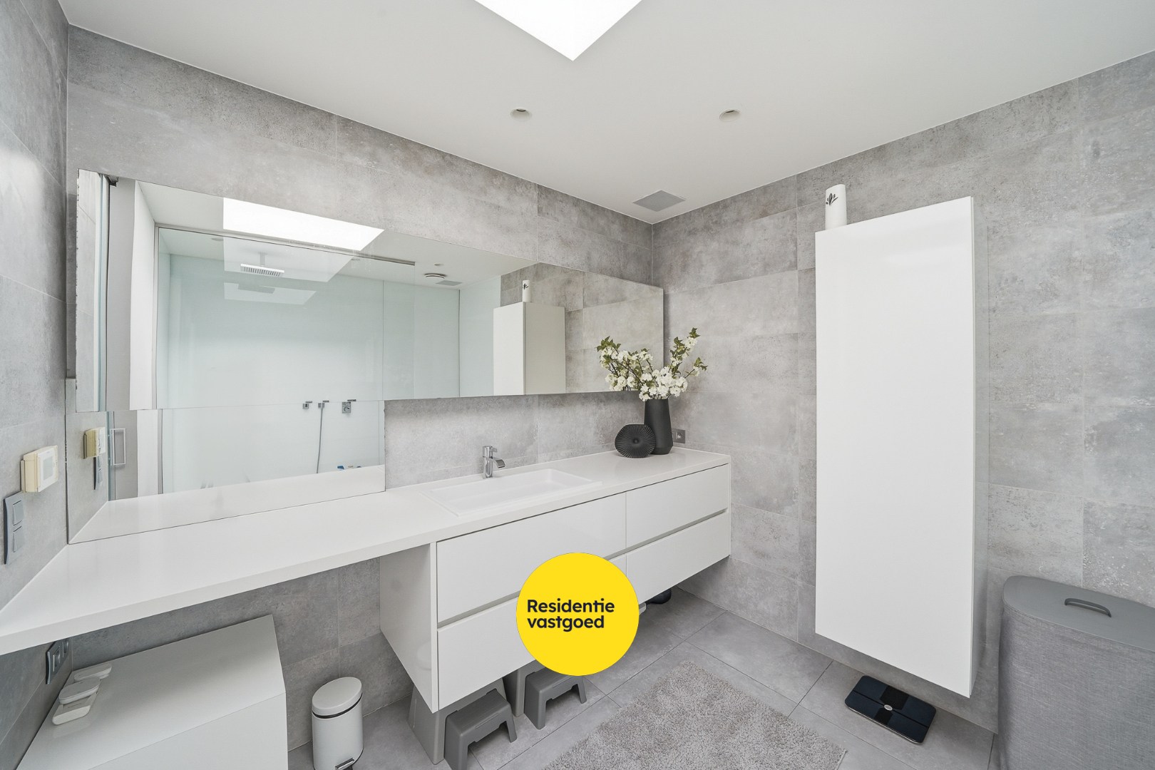 Ruime lichtrijke nieuwbouwvilla in centrum Oudenburg 