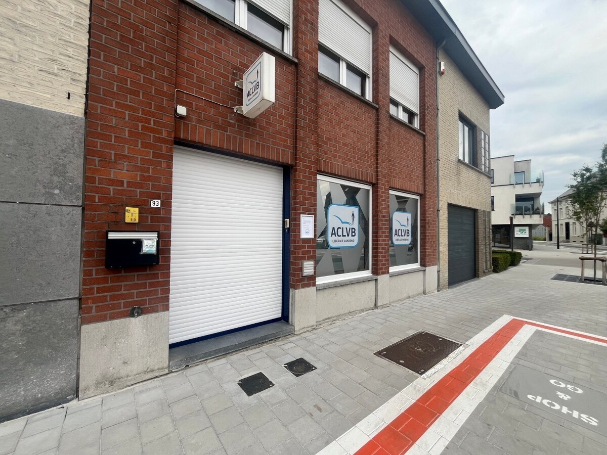 Kantoorruimte in hartje Asper 