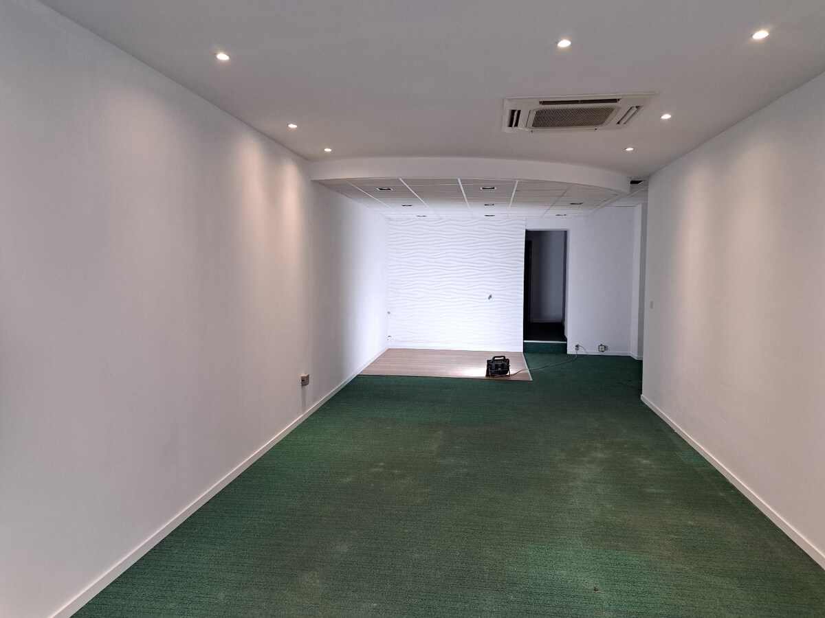 A vendre - Commerce - Tournai