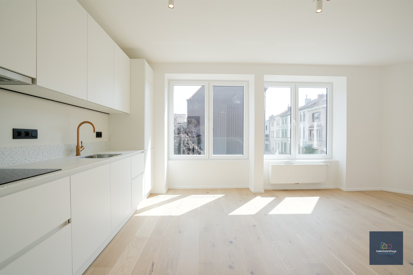 Stijlvol gerenoveerd 2 slaapkamerappartement 
