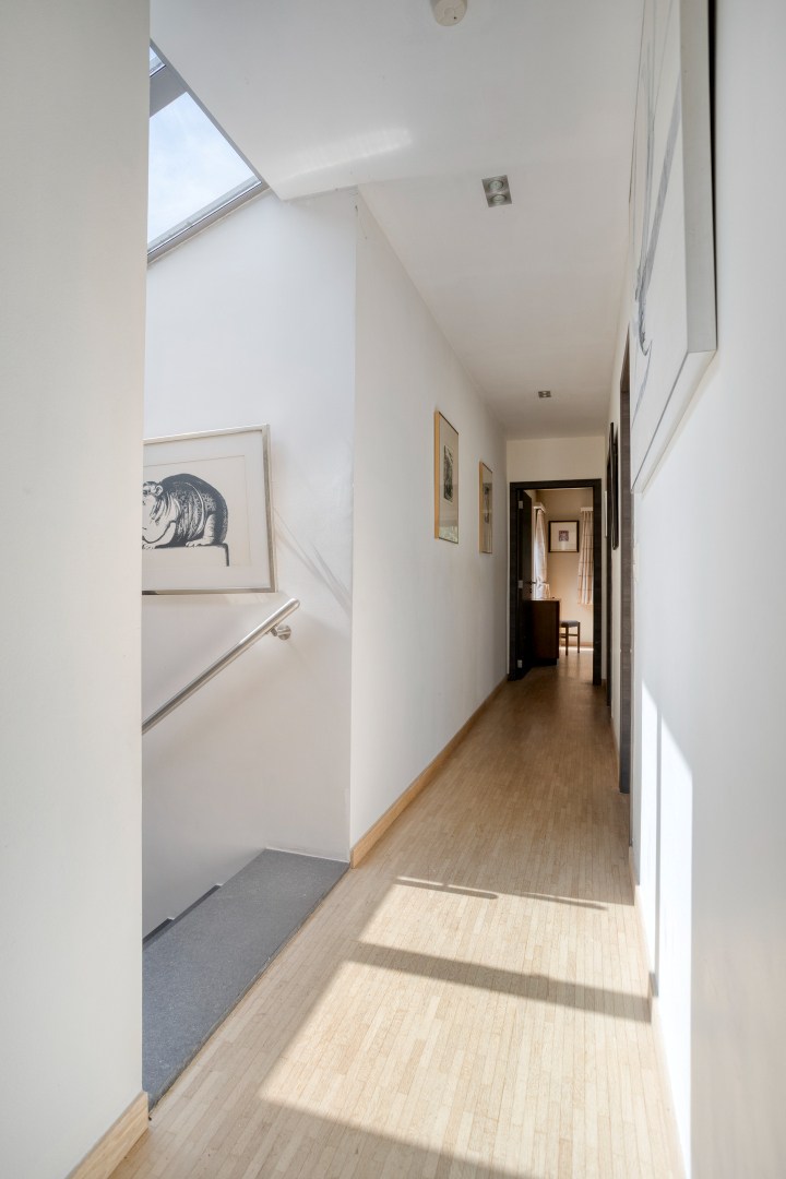 Ruime split-level gezinswoning op een prachtig perceel van 1.238 m² in de gegeerde wijk Elshout te Schoten 