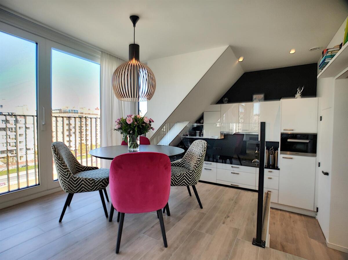 Luxueus, zeer knap en recent dakappartement - Heist 