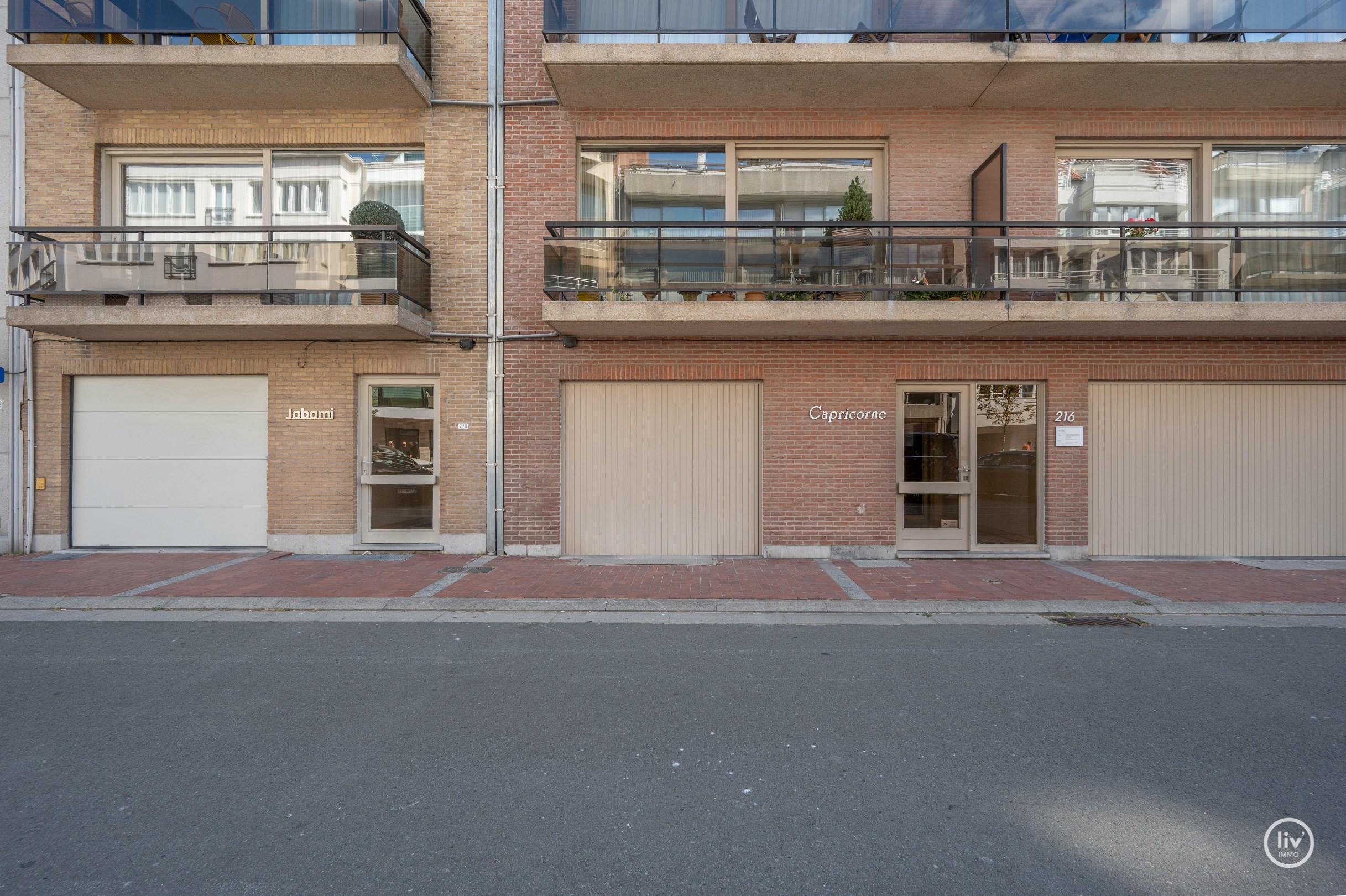 Overname Aandelen - Penthouse met Garagebox 