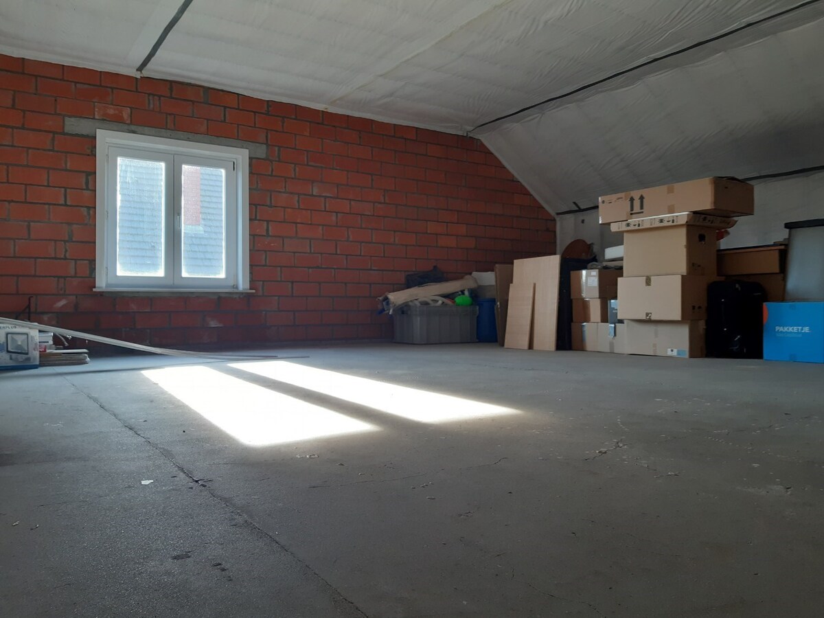 Praktische, gelijkvloerse woning. 