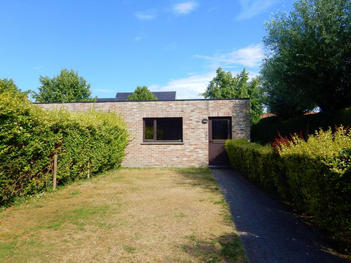 Half-open woning met 3 slaapkamers 