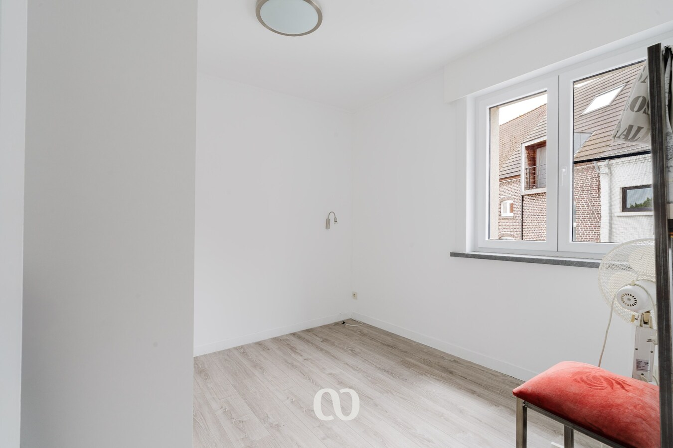 Instapklare woning met garage nabij centrum Oudenaarde 