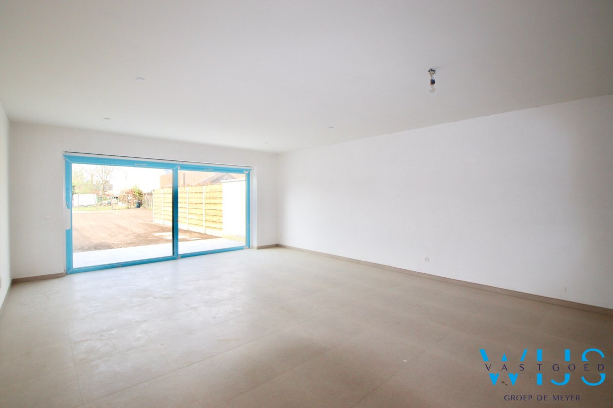 Nieuwbouw met 3 slaapkamers &amp; tuin te KLUIZEN ! 