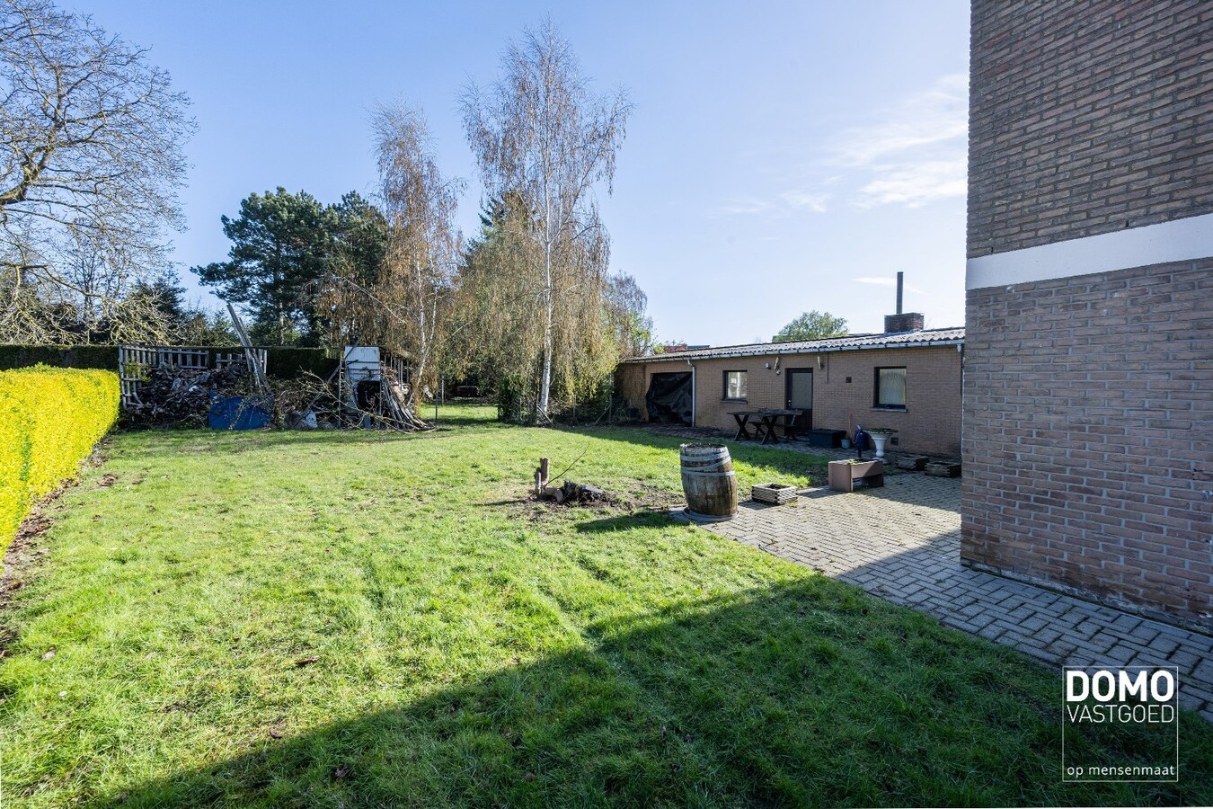 RUSTIG GELEGEN HALFOPEN BEBOUWING MET 4 SLAAPKAMERS EN EXTRA STUDIO OP EEN PERCEEL VAN 11A 45CA TE DIEPENBEEK 