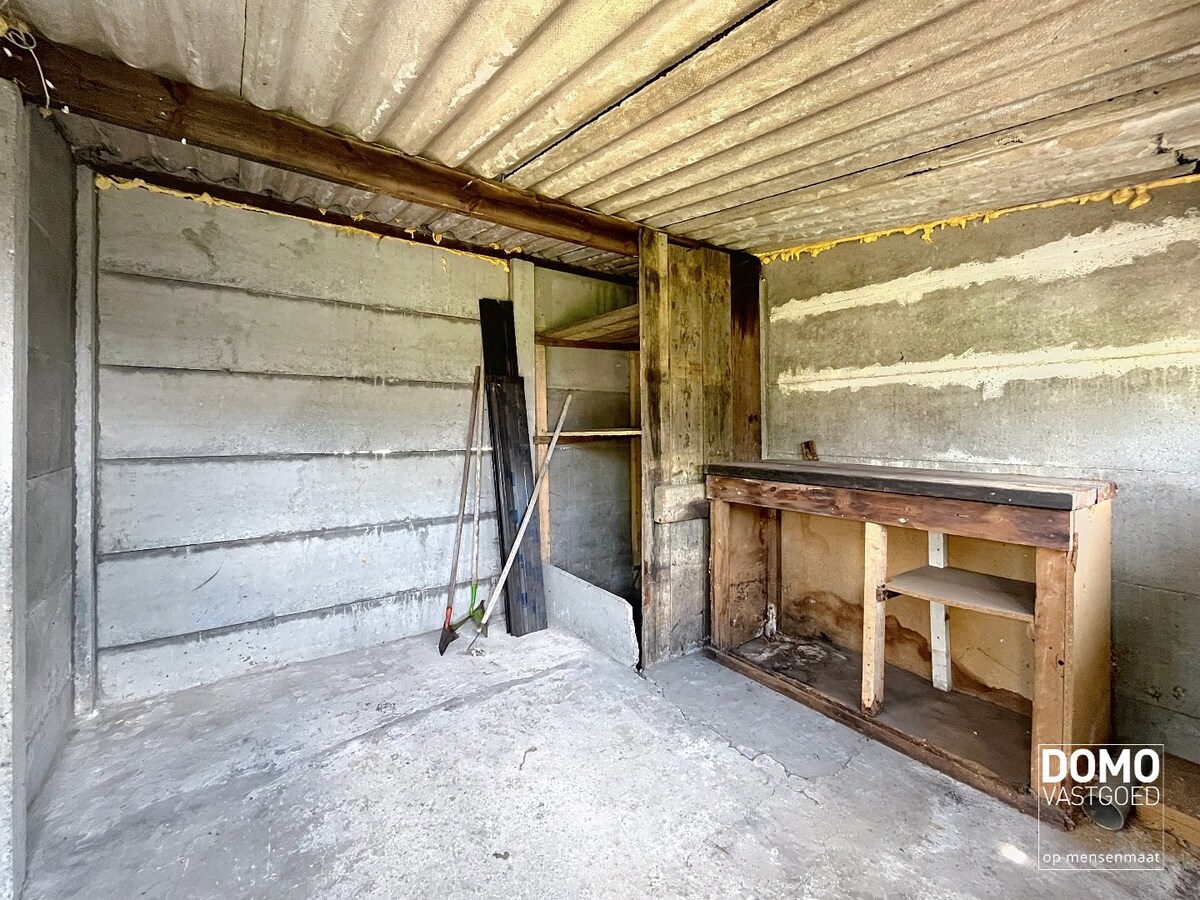 RUIME WONING MET TUIN, GARAGE &amp; 3 SLAAPKAMERS RUSTIG GELEGEN LANGS HET KANAAL MET EPC C TE BERINGEN 