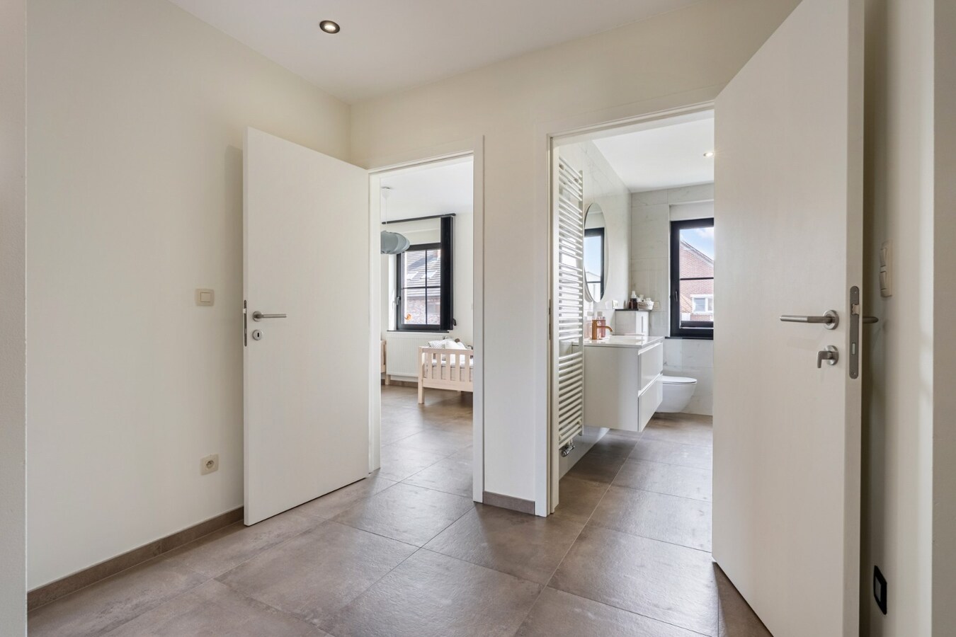 UNIEK VASTGOEDAANBOD! Kwaliteitsvolle pastorijwoning met duurzame technieken en uitzonderlijk wooncomfort 