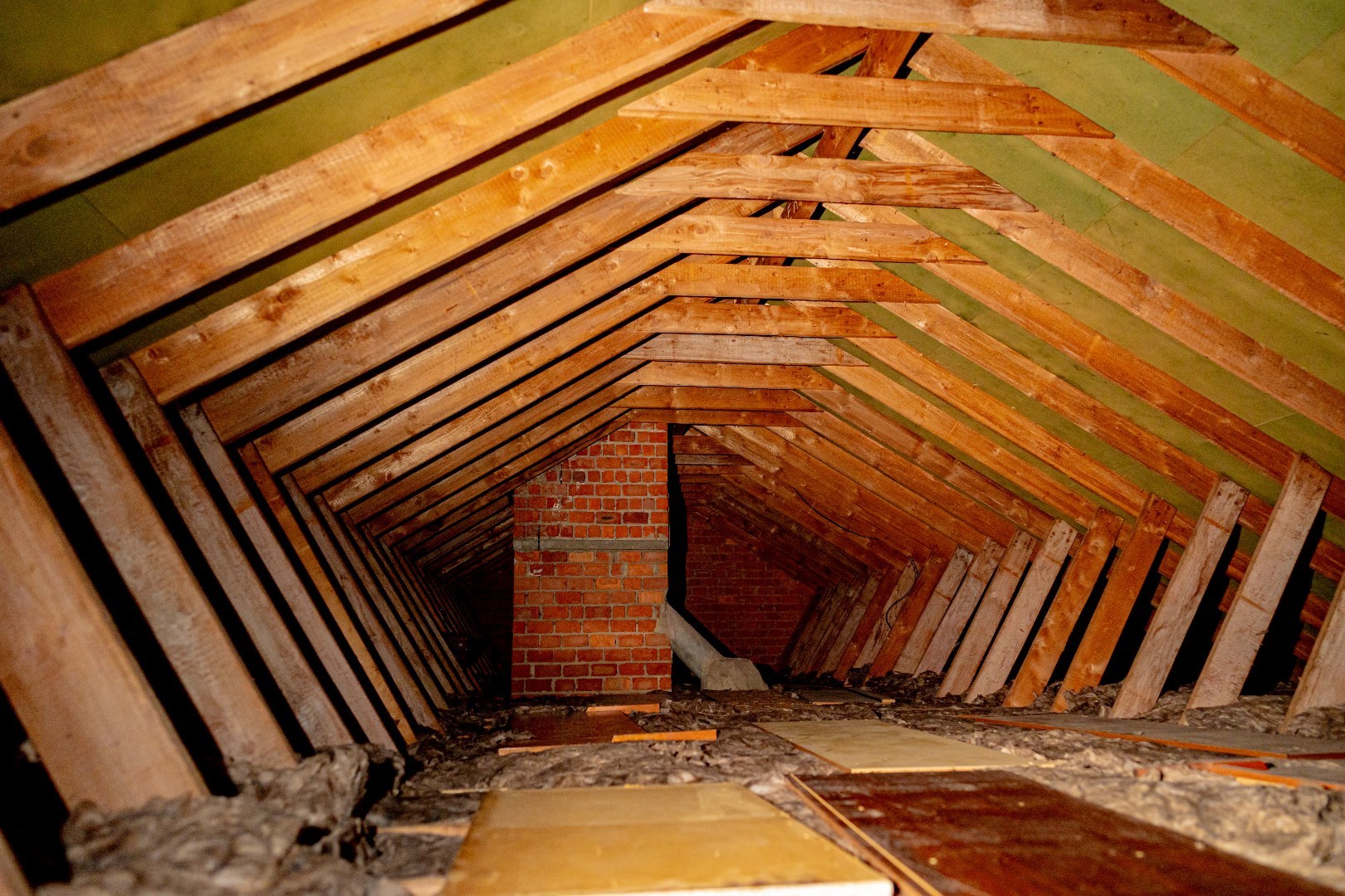 Op te frissen woning op 867 m²  rustig gelegen in Ertvelde 