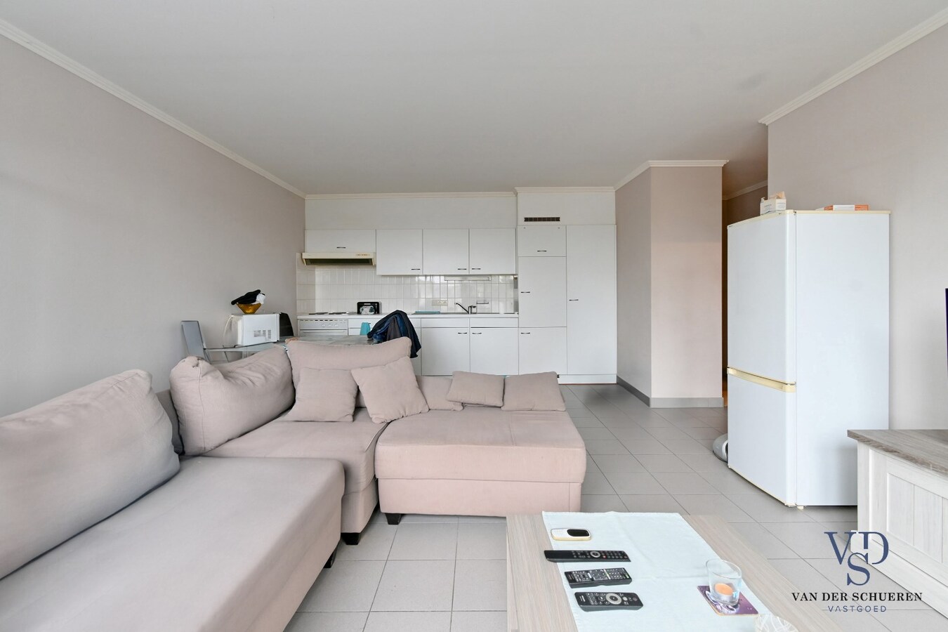 Degelijk investeringsappartement met garage. 