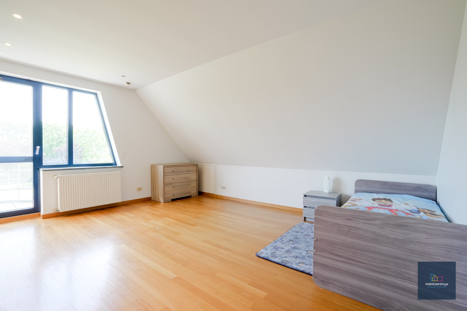 Karaktervolle villa op een prachtig perceel van 1862 m² 