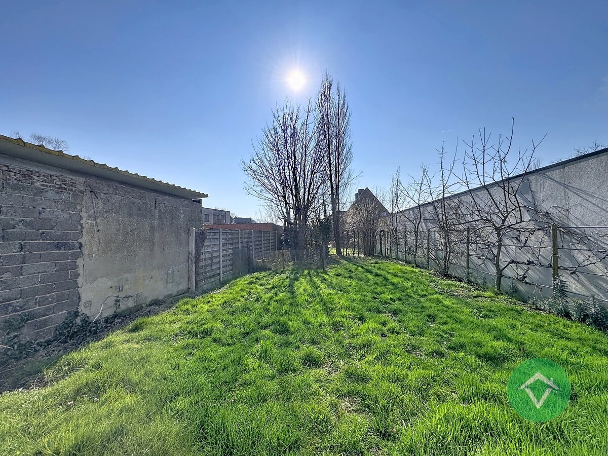 Woning met 3 slaapkamers en garage te Lichtervelde 