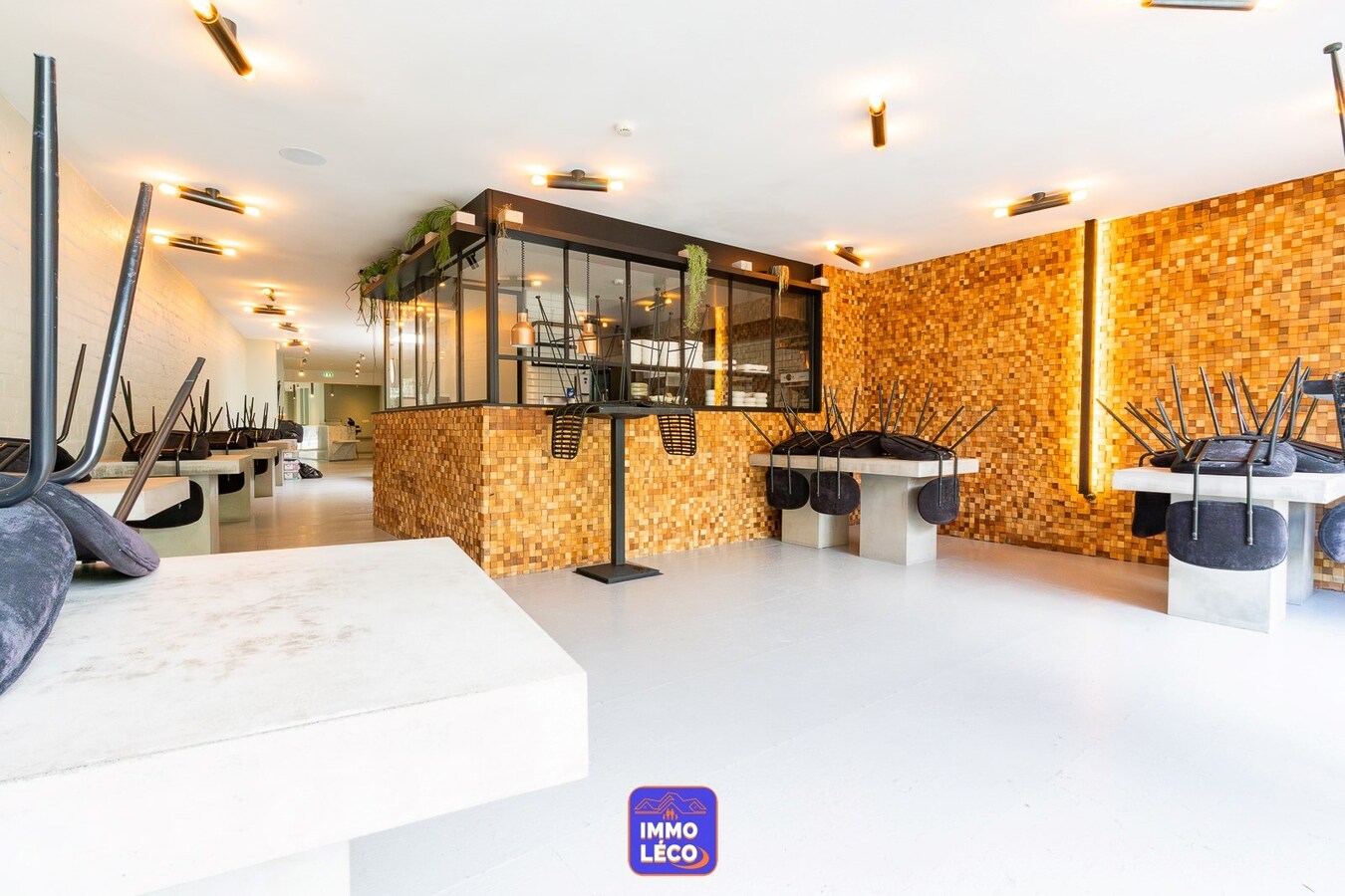 Surface commerciale en plein centre-ville avec terrasse ! 