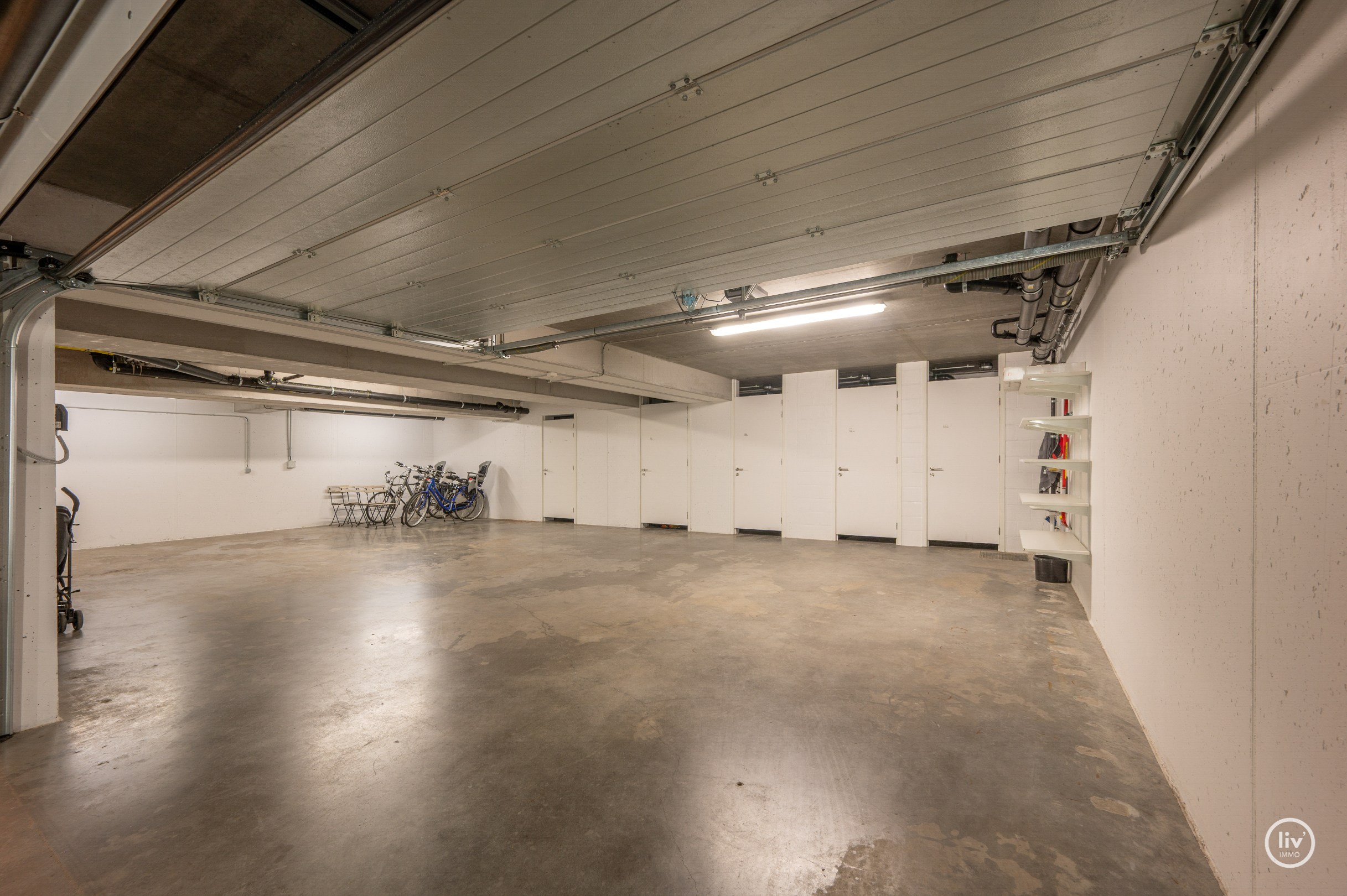 Appartement duplex unique avec 4 chambres dans une résidence récente au centre de Knokke. 