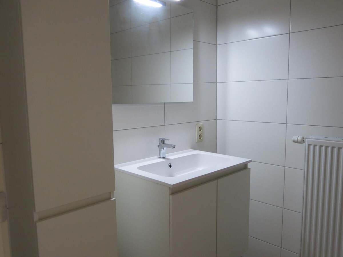 Nieuwbouwappartement met 2 slaapkamers op de Markt in Houthulst 