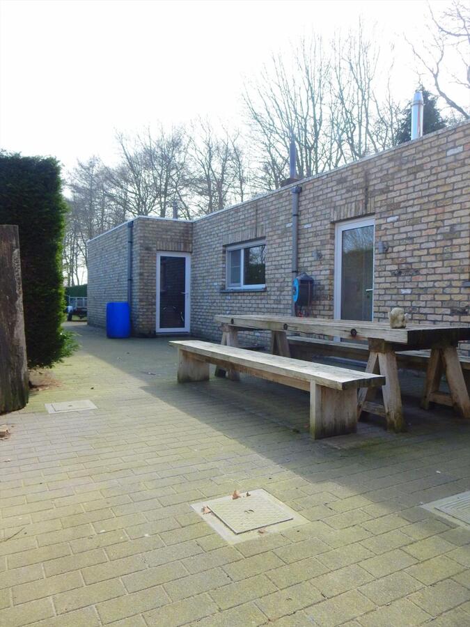 Ruime woning te Jabbeke met 4 slaapkamers 
