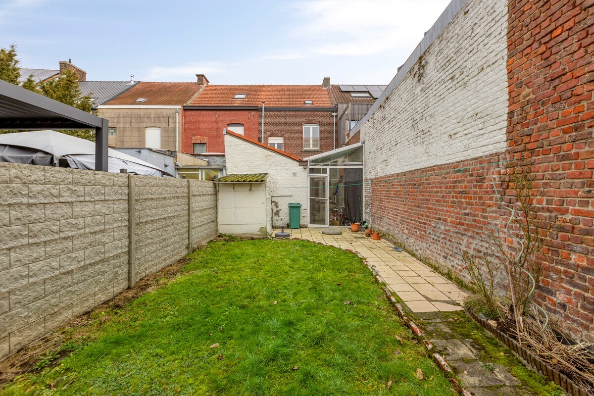 Woning met 3 slaapkamers, tuin en terras in Kessel-Lo – EPC 356 kWh/m² - bewoonbare opp. 138 m² 