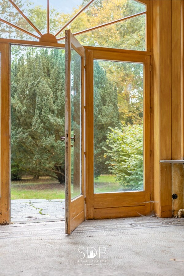 kasteel luxevastgoed villa sdb real estate