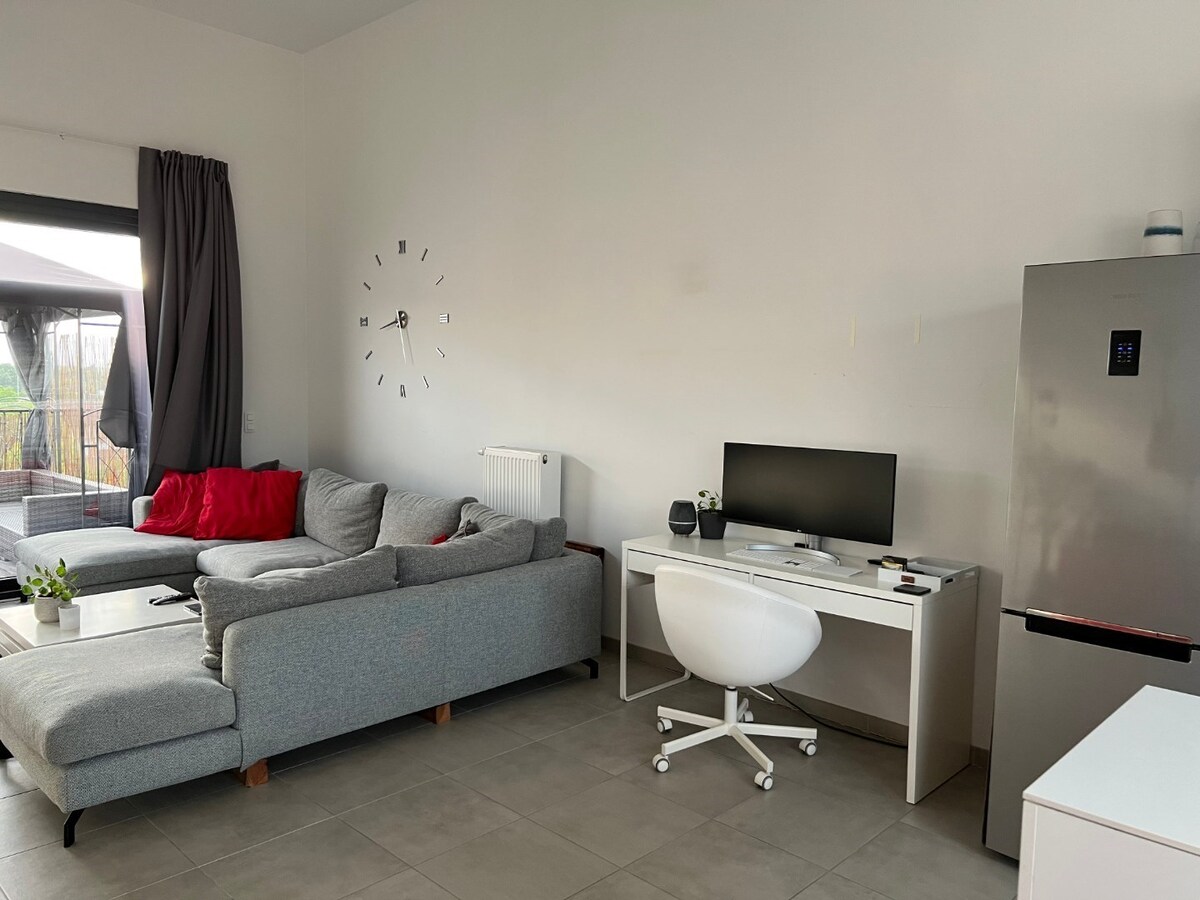 Uniek appartement (2 SUPER terrassen) op de Gaverse Markt !   LOFT-gevoel (hoogte : 3 m). 