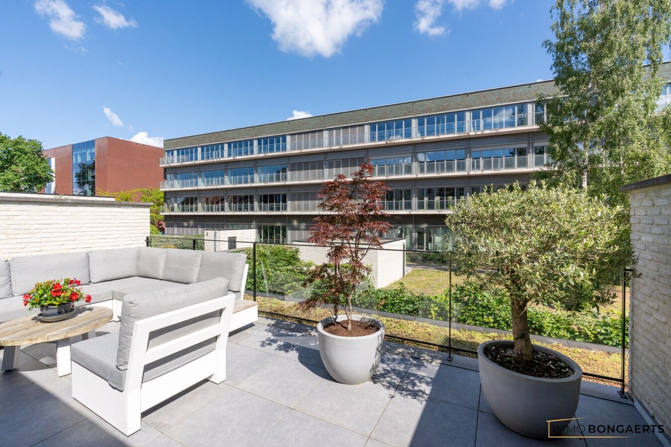 Recent gelijkvloersappartement nabij het centrum van Genk 