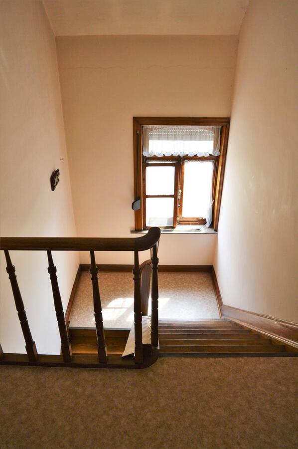 Herenhuis met stallingen op 2.726m² te Lessen (mogelijkheid tot 1ha extra weiland) 