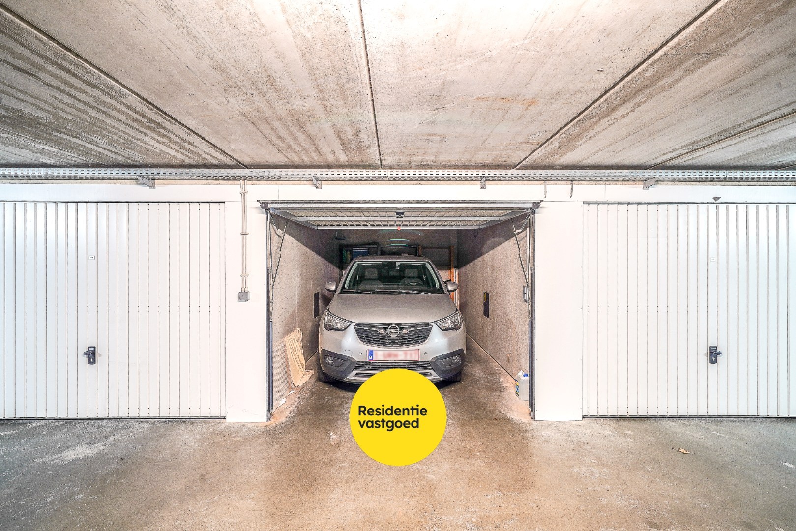 Instapklaar appartement met 2 terrassen te Mariakerke 