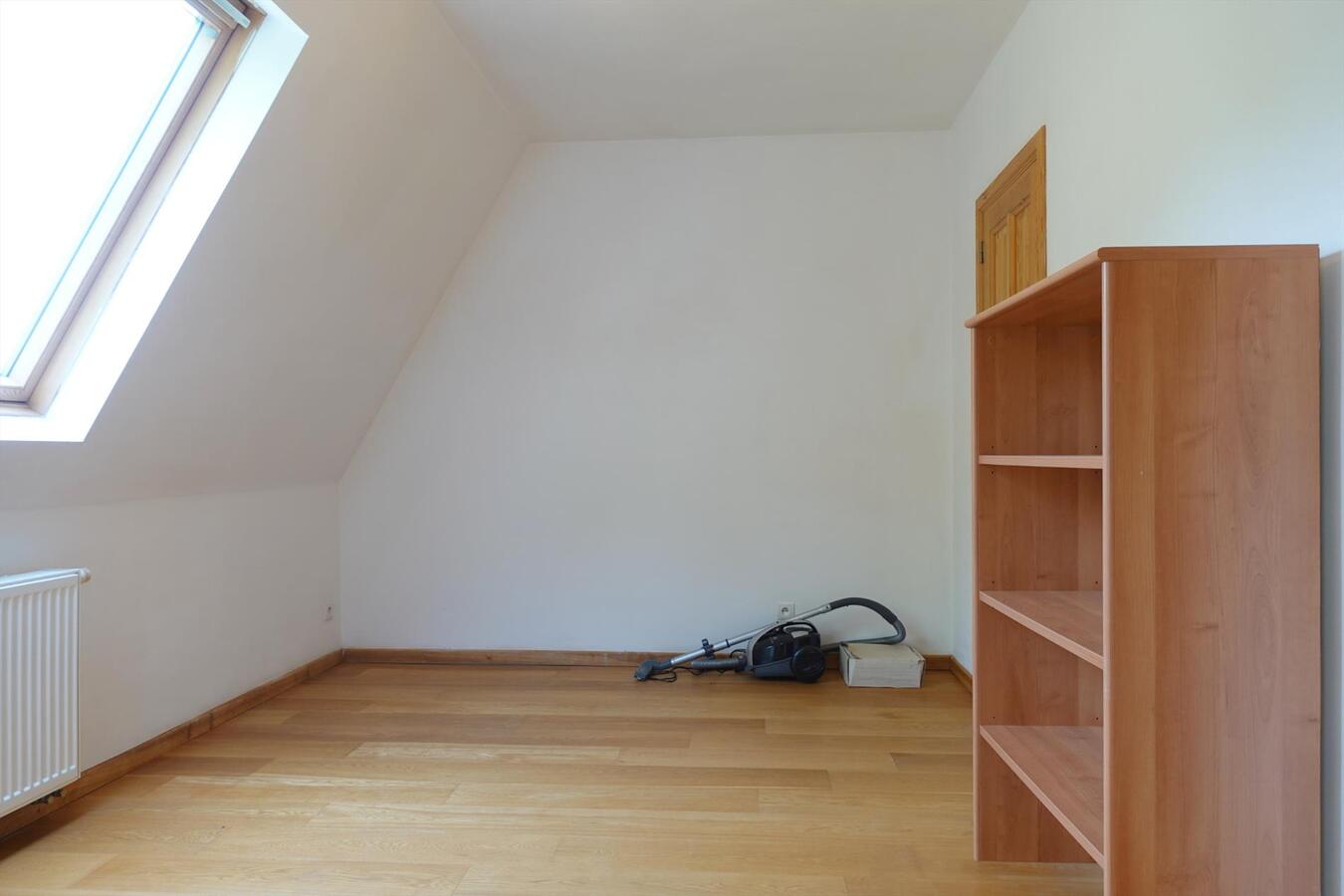 Hoekappartement met 3 slaapkamers in het groen 