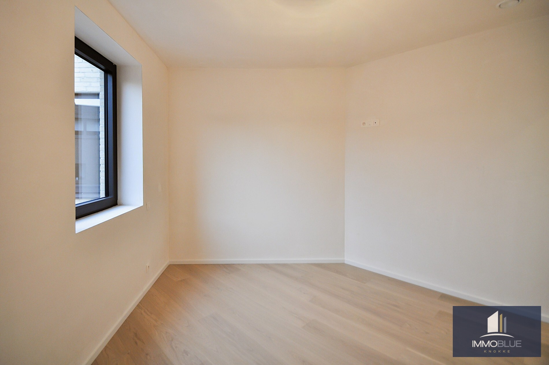 Nieuwbouw: Licht en modern nieuwbouwappartement met terras nabij Duinenwater. 