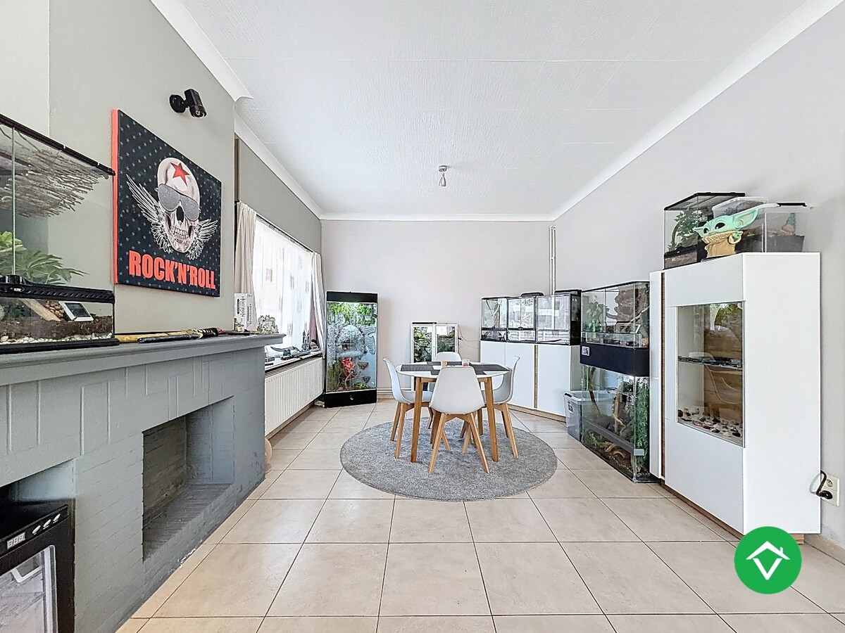 Gelijkvloers appartement met 2 slaapkamers en garage te Ichtegem 