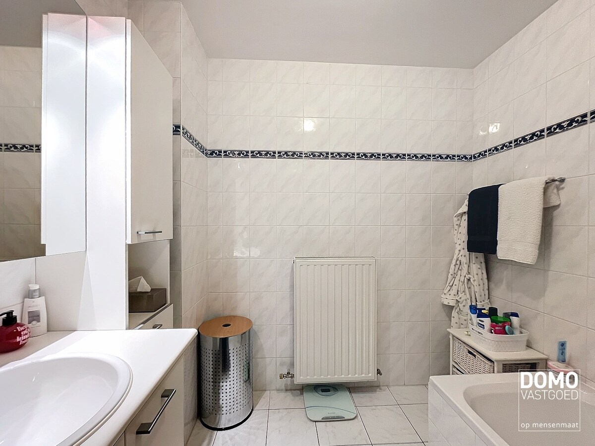 Energiezuinig appartement met 2 slaapkamers en ondergrondse autostandplaats te Hasselt 