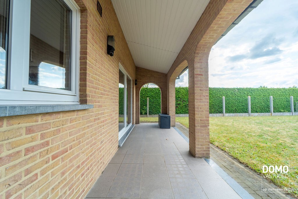 Ruime woning gelegen te Schulen (Herk-de-Stad) – EPC label B 