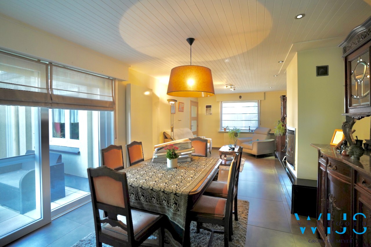 Praktisch en rustig gelegen woning met garage &amp; toffe tuin te Zelzate! 